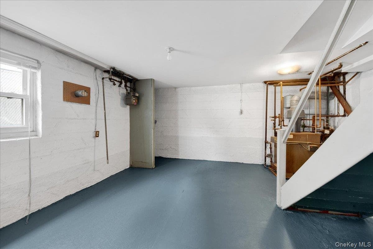 2810 Harding Avenue thumbnail 18