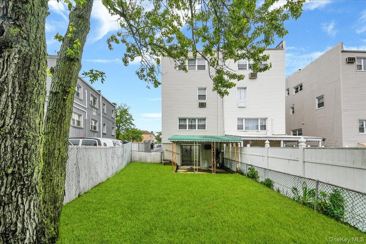 2810 Harding Avenue thumbnail 24