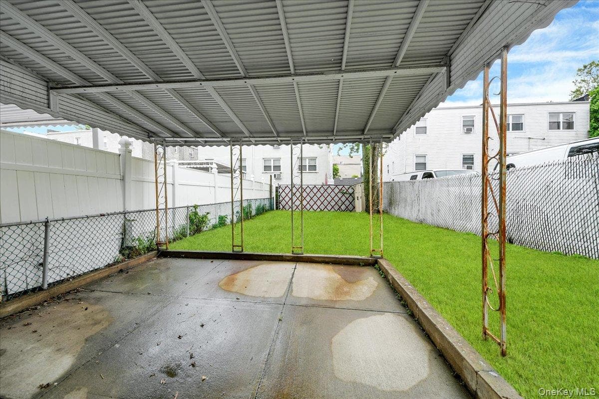 2810 Harding Avenue thumbnail 23