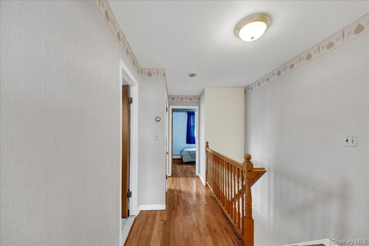 2810 Harding Avenue thumbnail 11