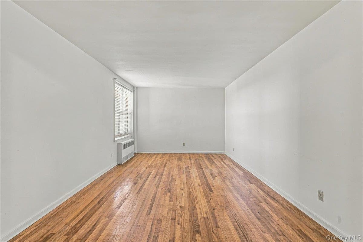 3815 149th Street Unit: 4L thumbnail 13