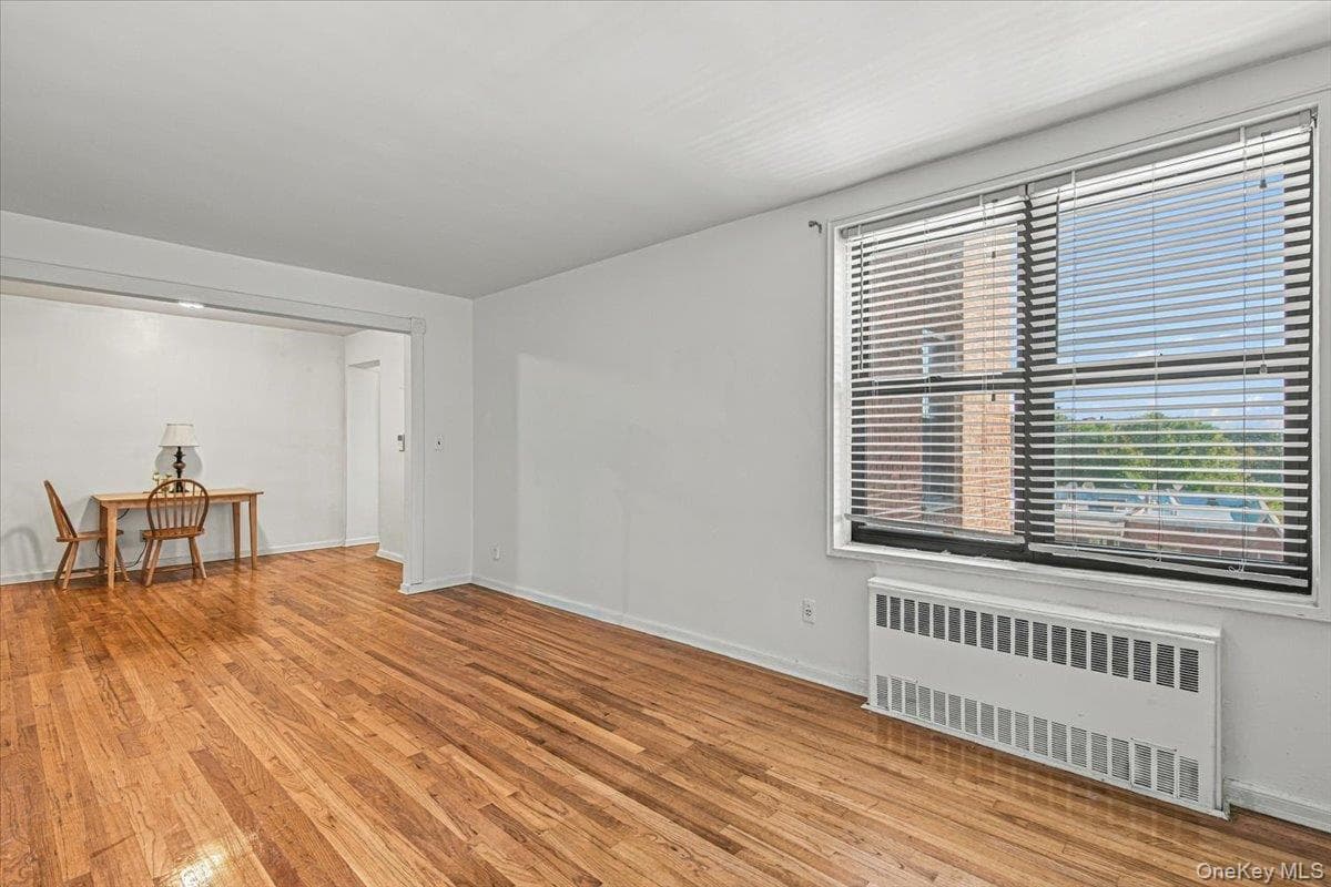 3815 149th Street Unit: 4L thumbnail 15