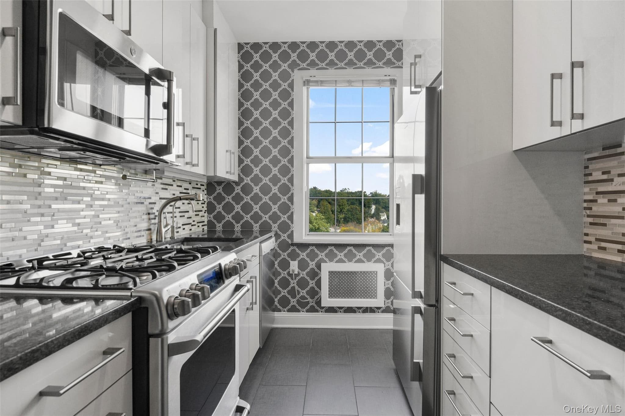 16 N Chatsworth Avenue Unit: 712 thumbnail 10