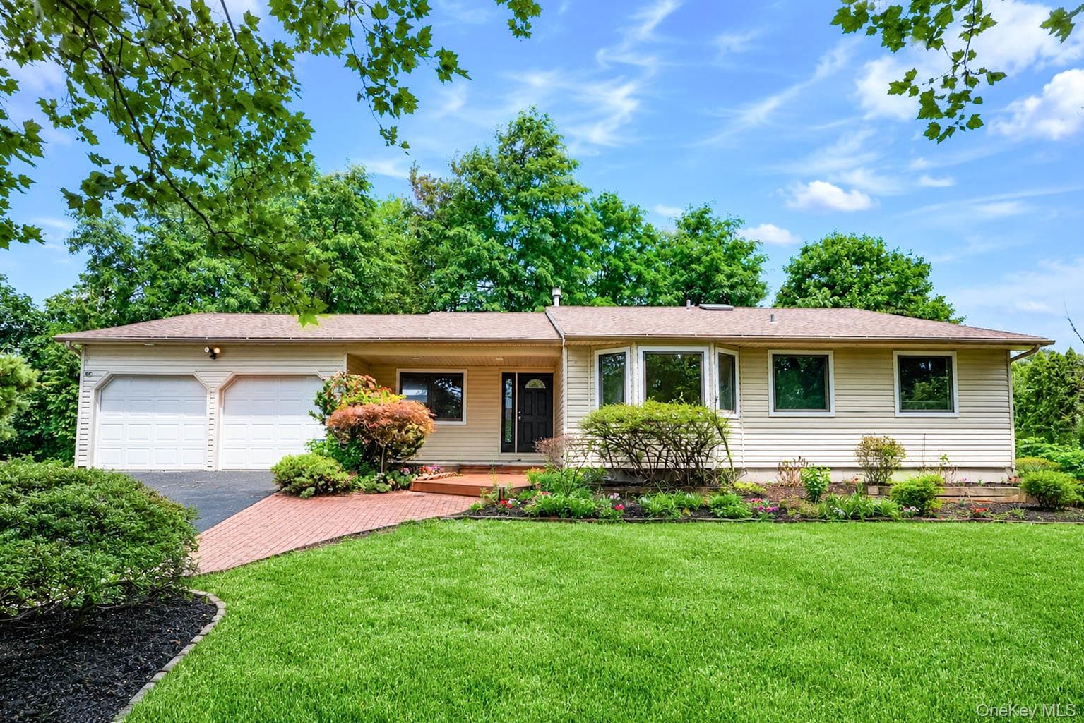 15 Dix Circle photo 1