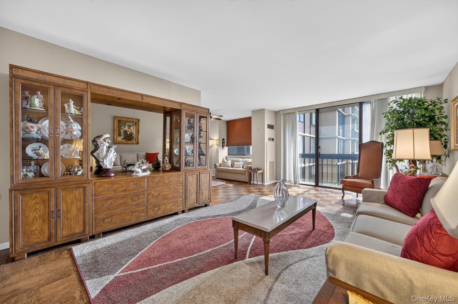 27110 Grand Central Parkway Unit: 29S thumbnail 3