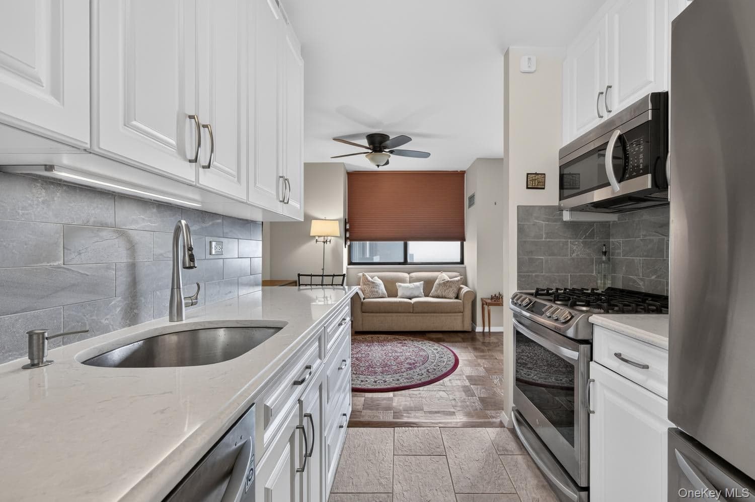 27110 Grand Central Parkway Unit: 29S thumbnail 8