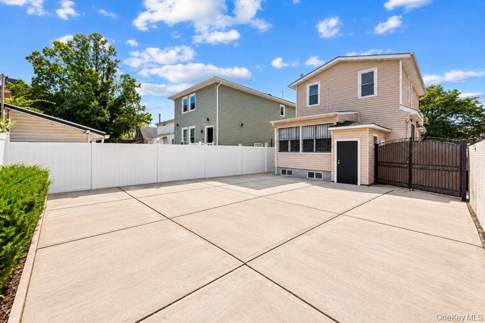 111-35 166th Street thumbnail 26