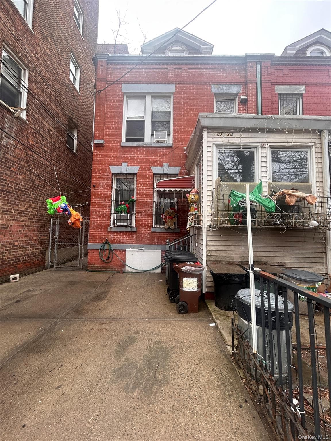 42-34 Ithaca Street, Elmhurst