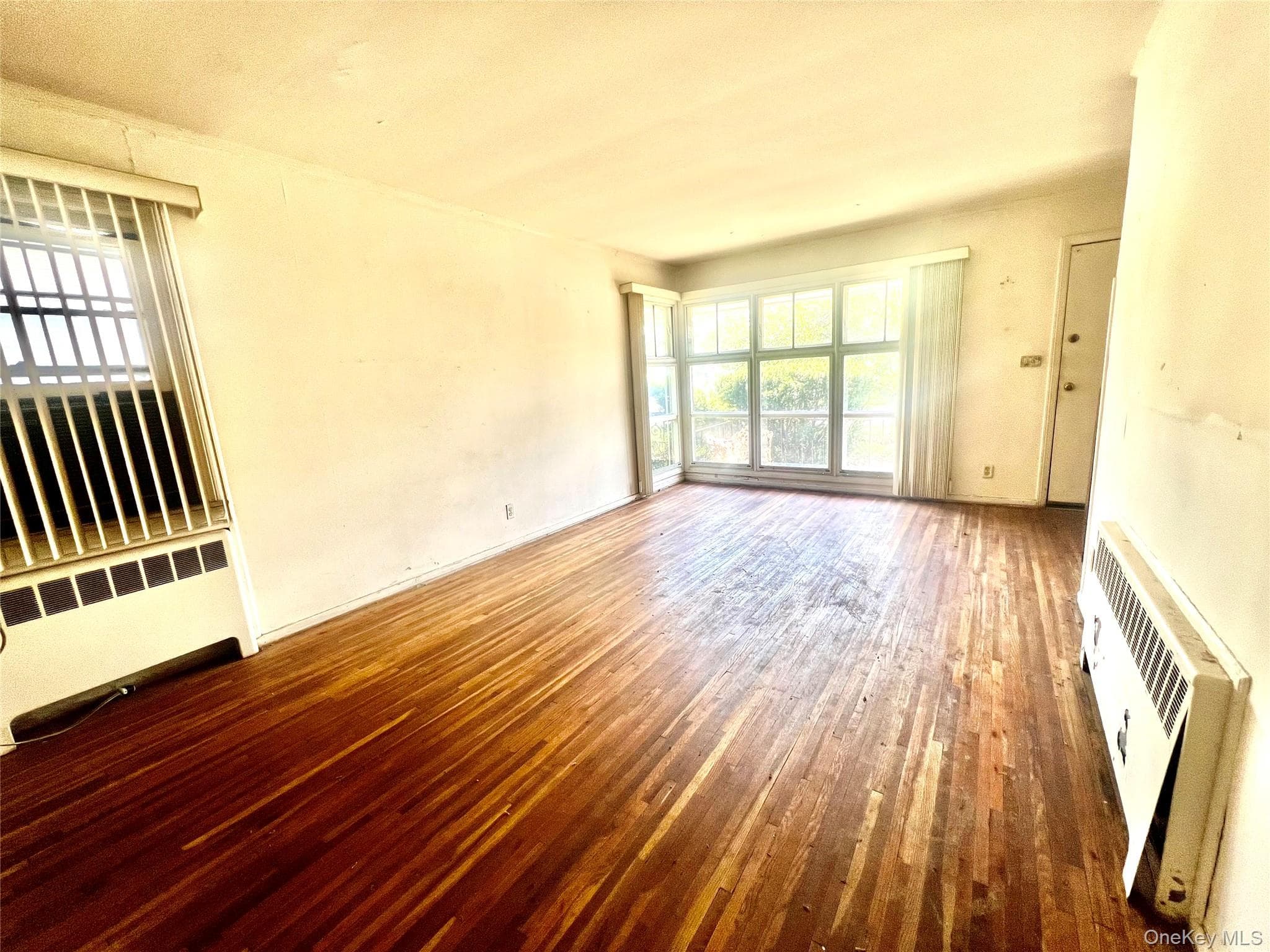 446 Howard Avenue thumbnail 3