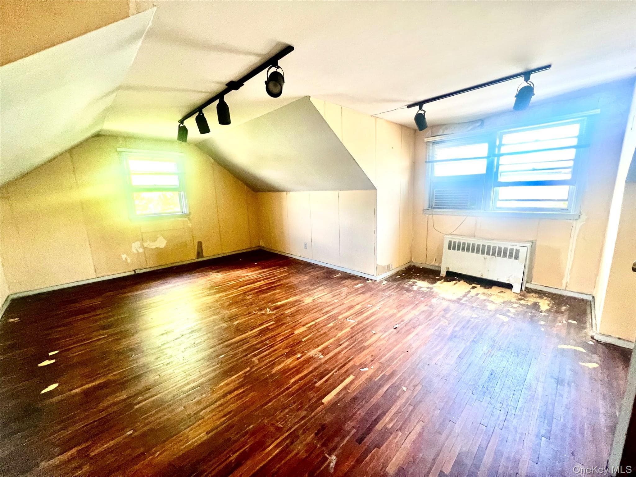 446 Howard Avenue thumbnail 10