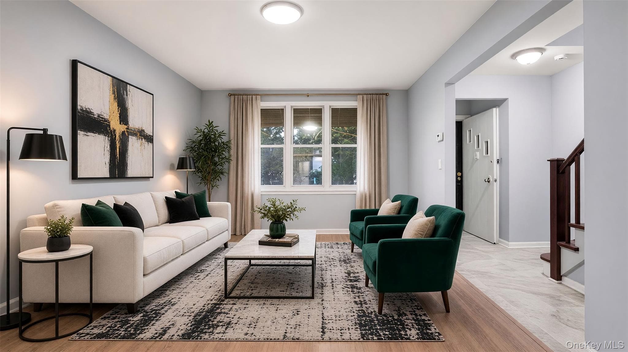 946 E 215th Street thumbnail 2