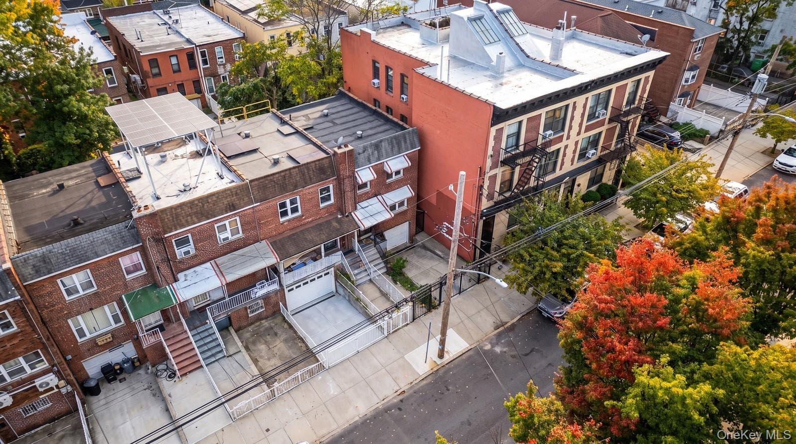946 E 215th Street thumbnail 23