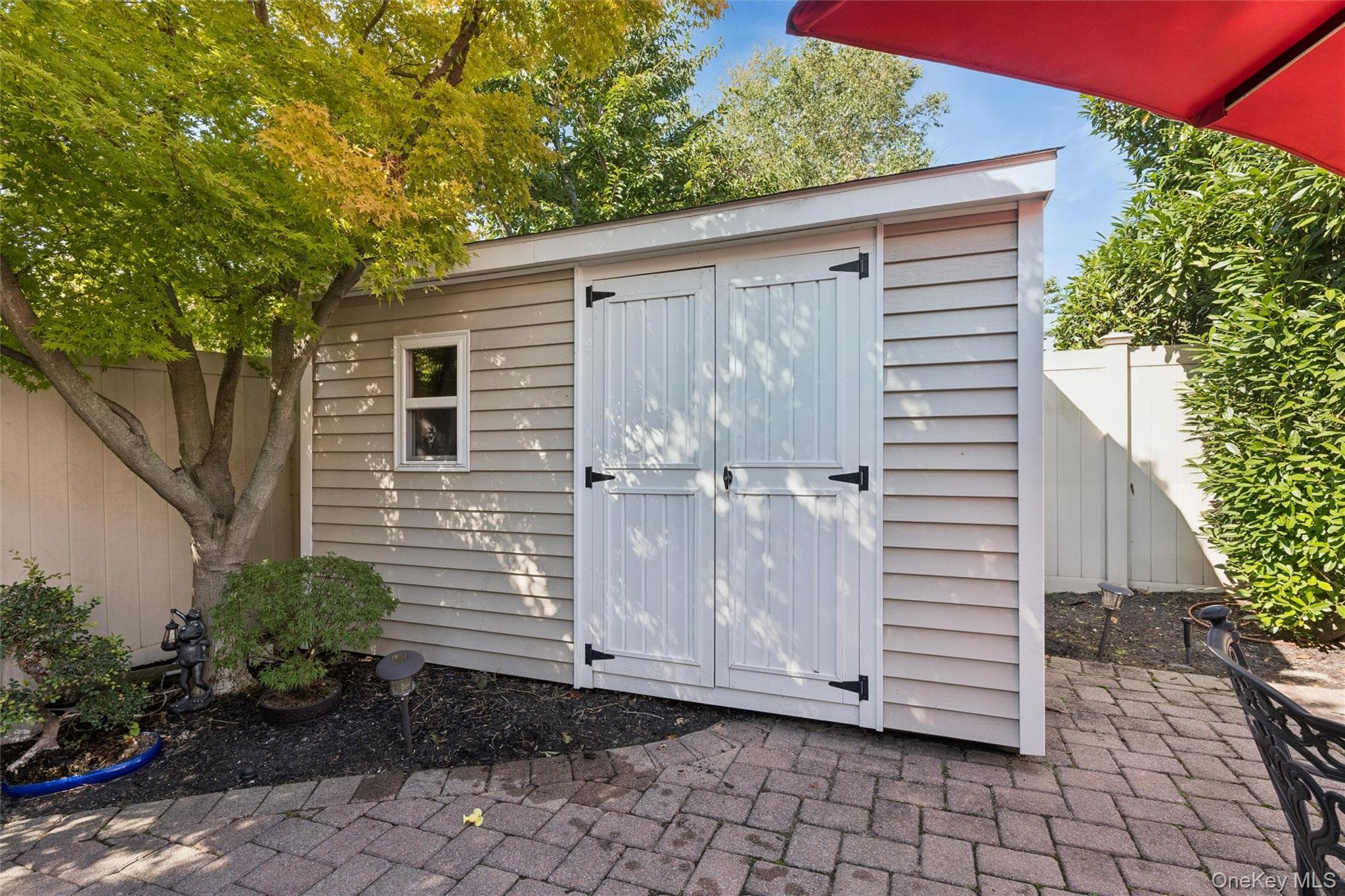 1650 James Street thumbnail 39