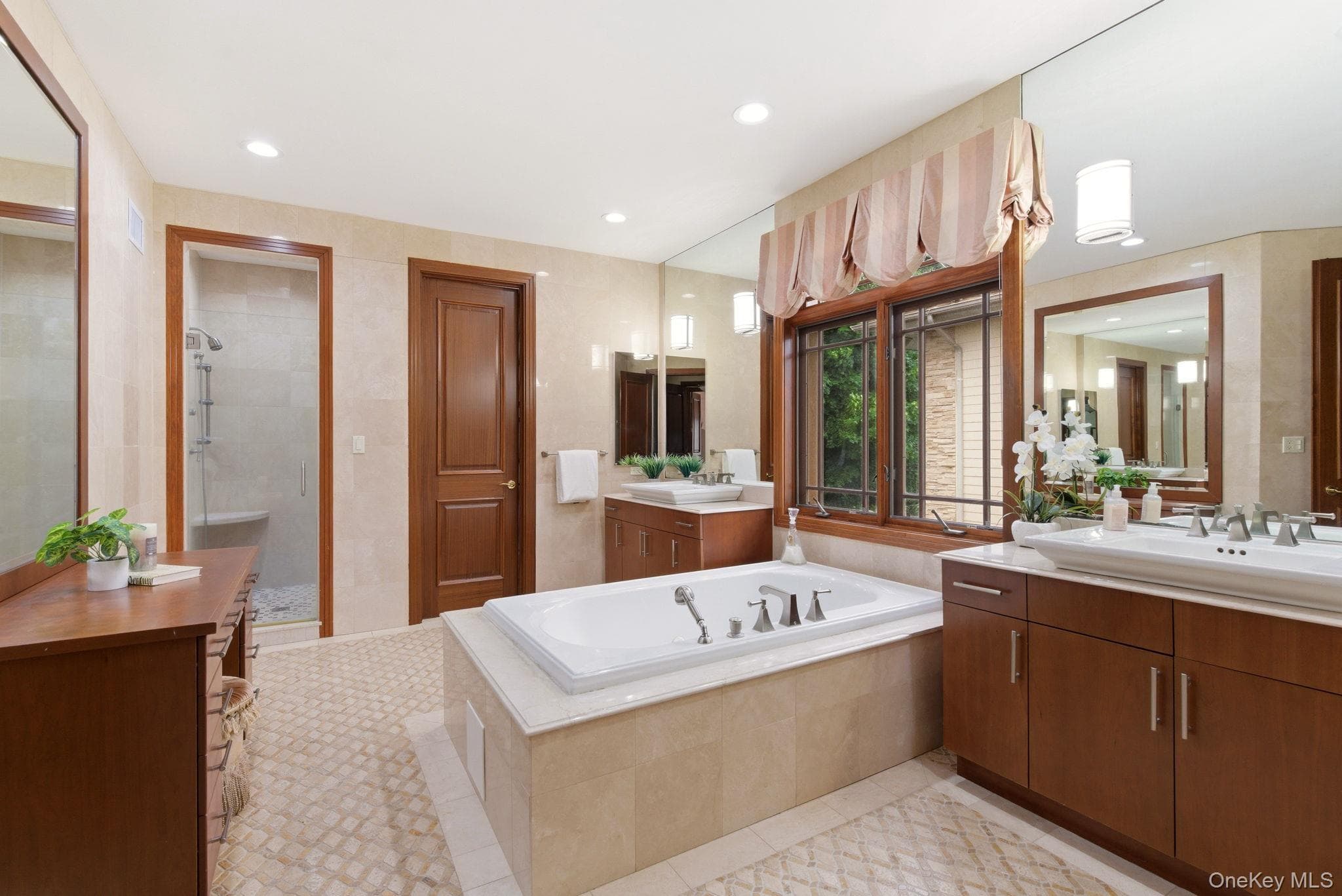 3 Olde Hamlet Drive thumbnail 29