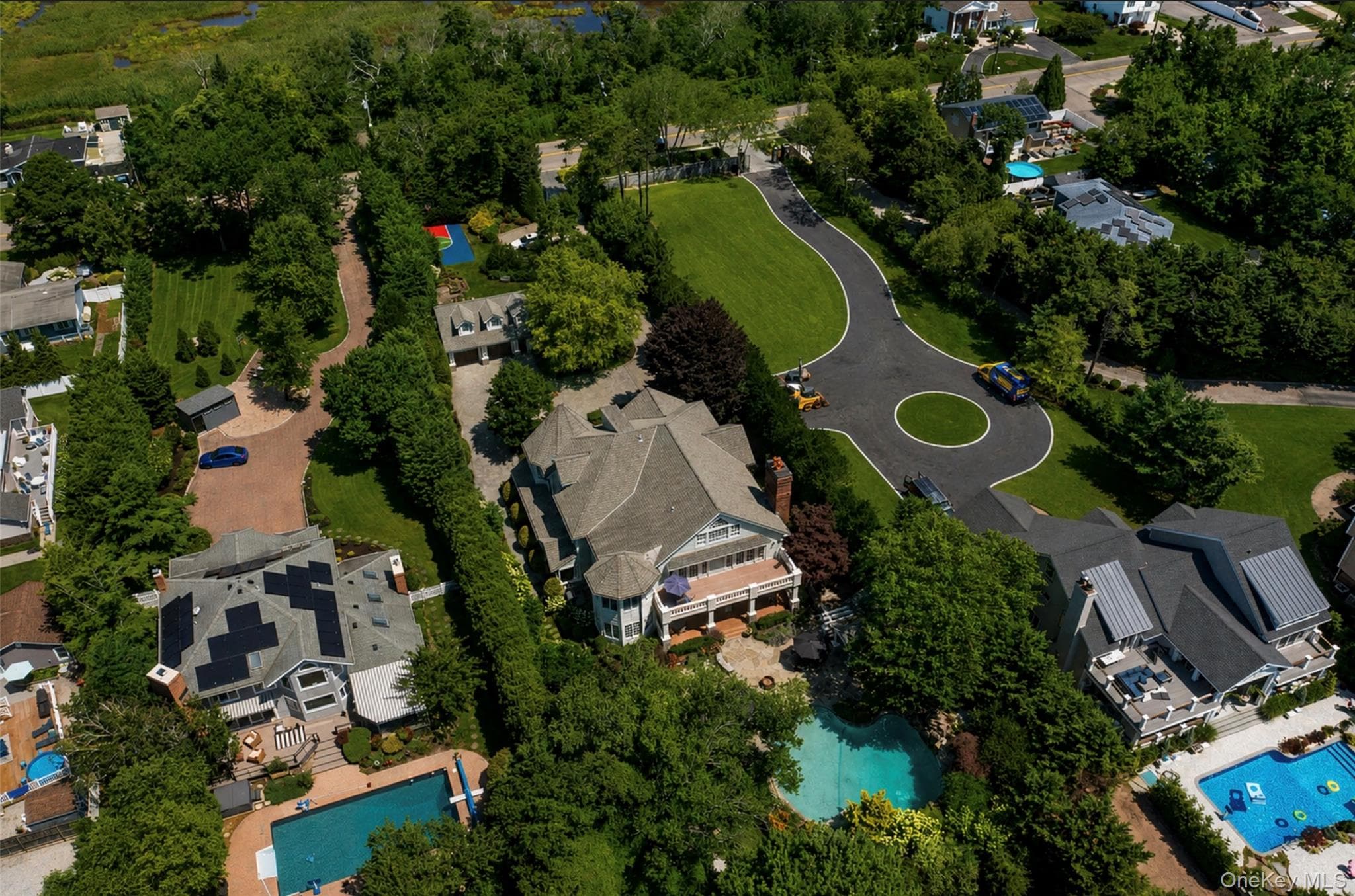 608 Shore Drive thumbnail 4