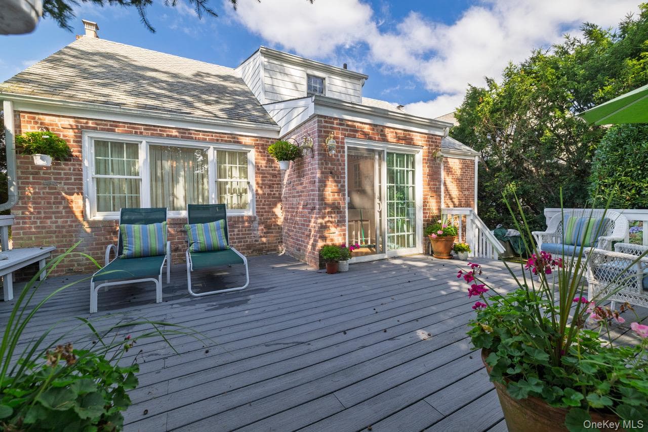 455 Morris Avenue thumbnail 16