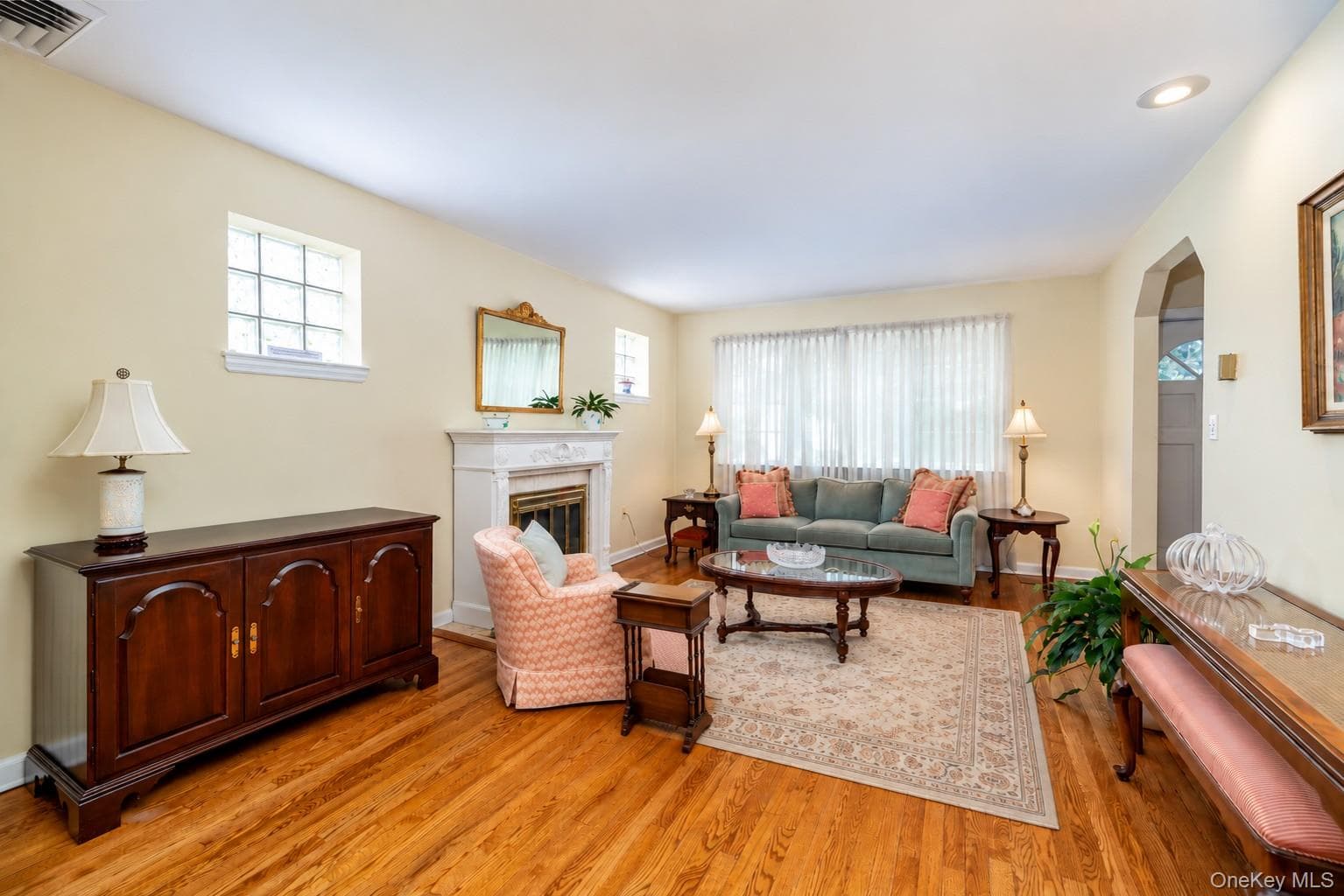 455 Morris Avenue thumbnail 3