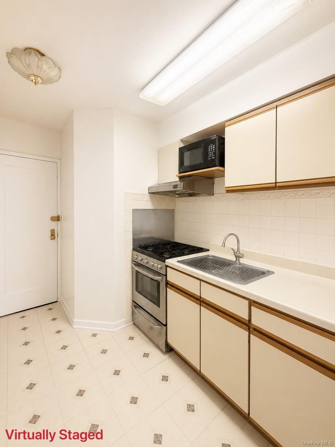 14435 Sanford Avenue Unit: 1 thumbnail 4