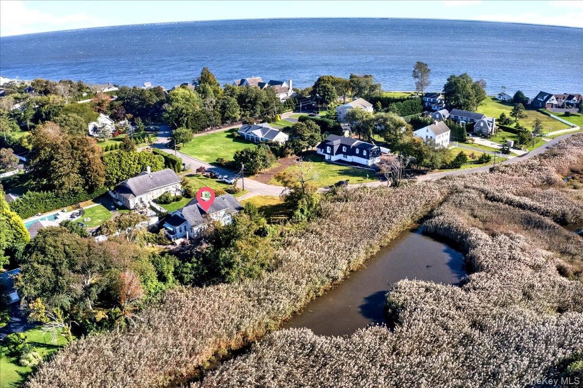 81 Oak Road thumbnail 3