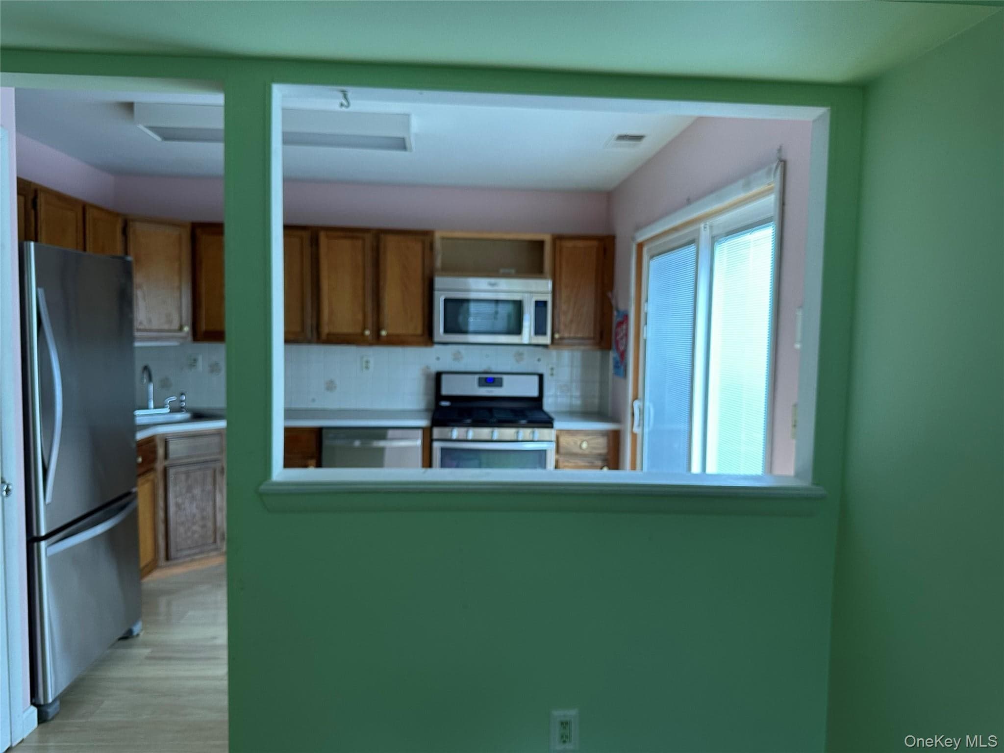 2522 Whispering Hills thumbnail 24