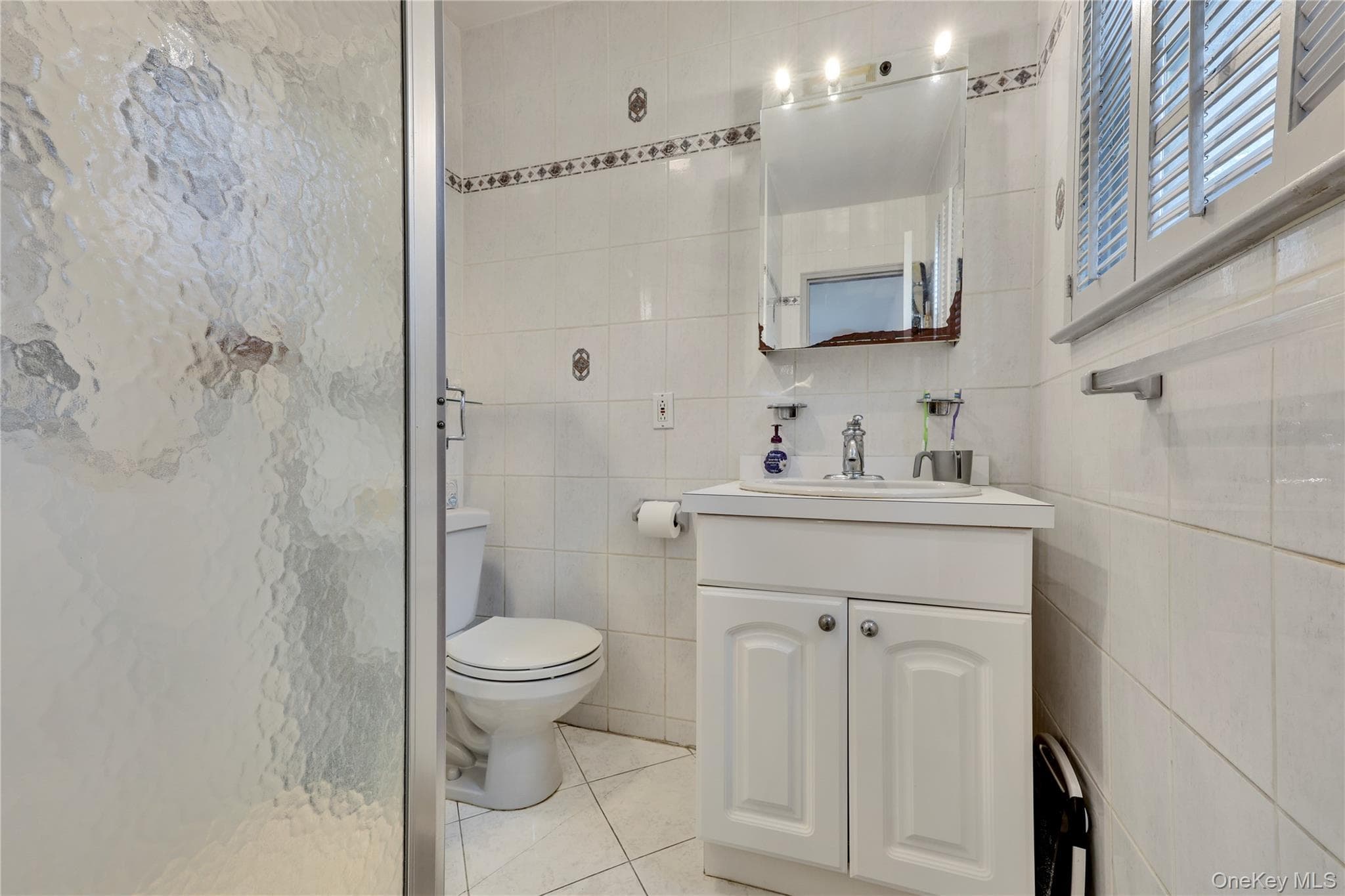 22 Woodmere Boulevard thumbnail 16