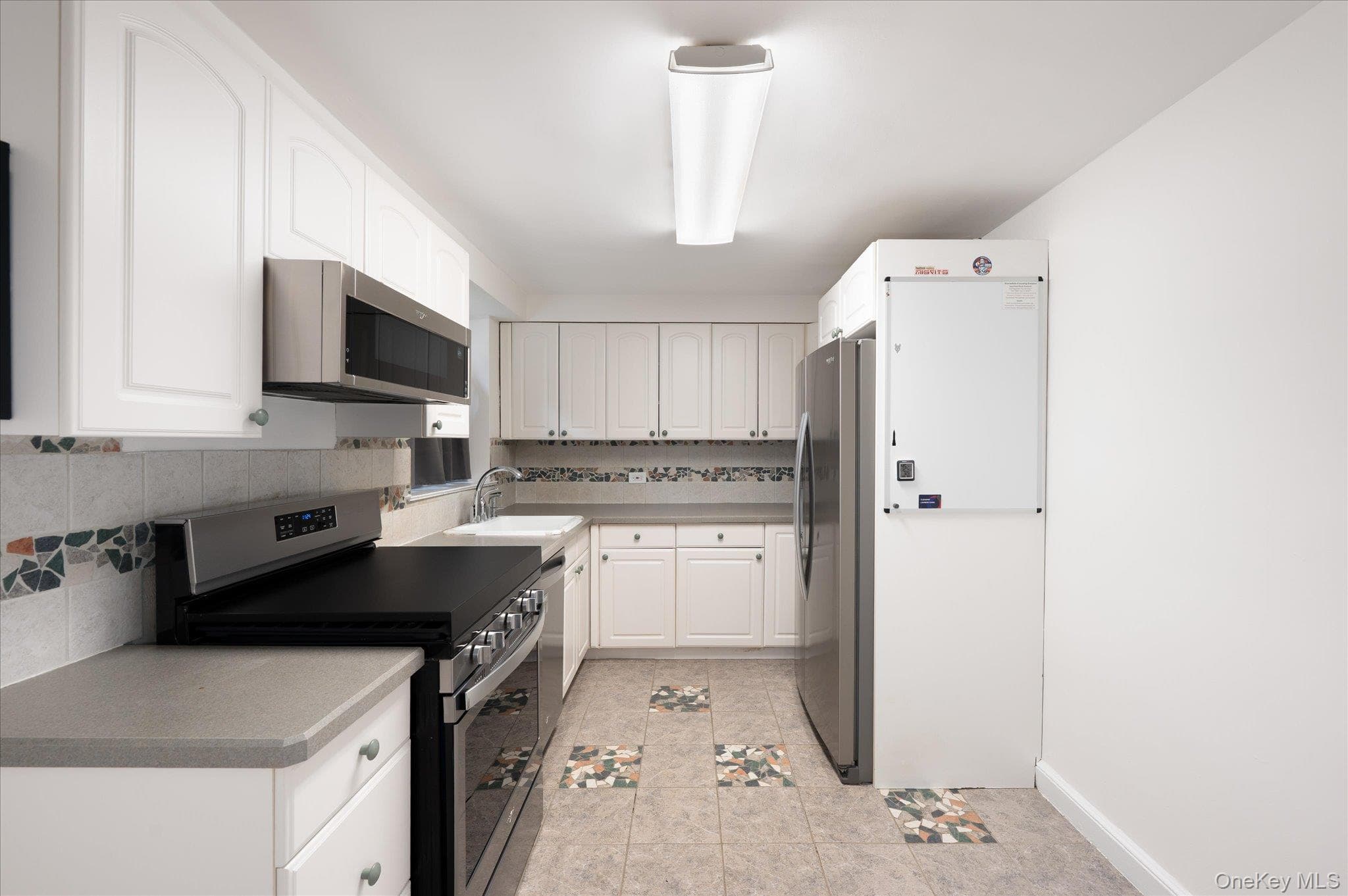 52 Underhill Road Unit: #ML thumbnail 9