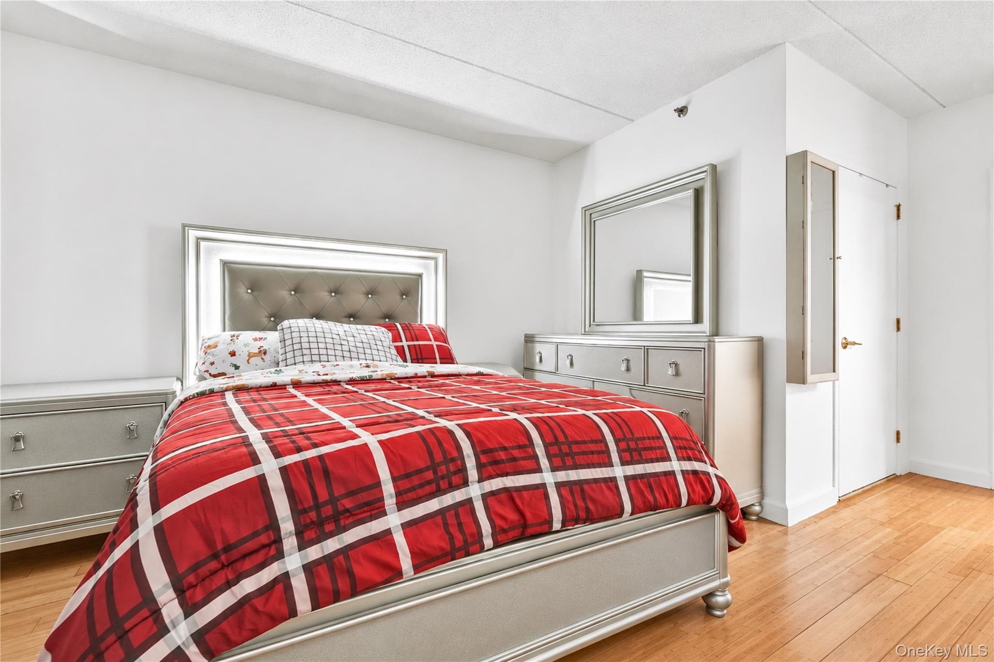 3044 3rd Avenue Unit: 3G thumbnail 9