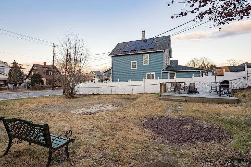 165 Gurnee Avenue thumbnail 30