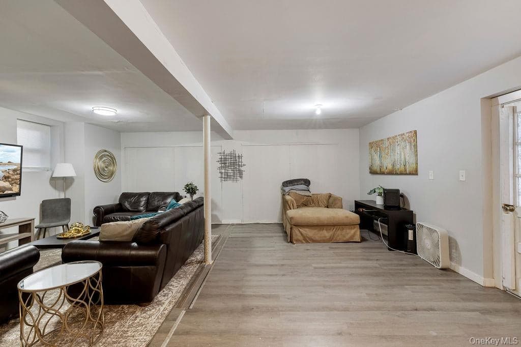 165 Gurnee Avenue thumbnail 19