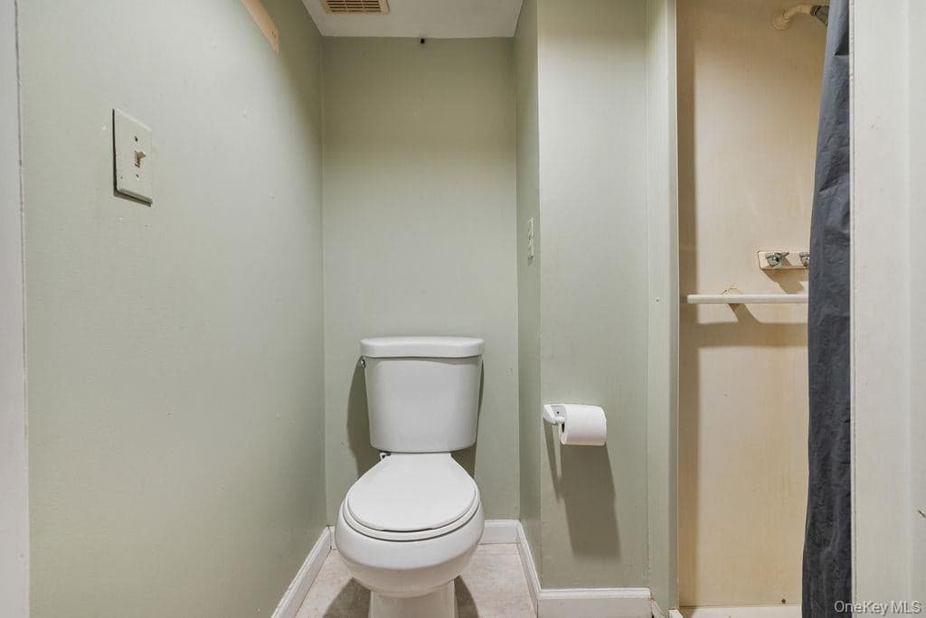 165 Gurnee Avenue thumbnail 16
