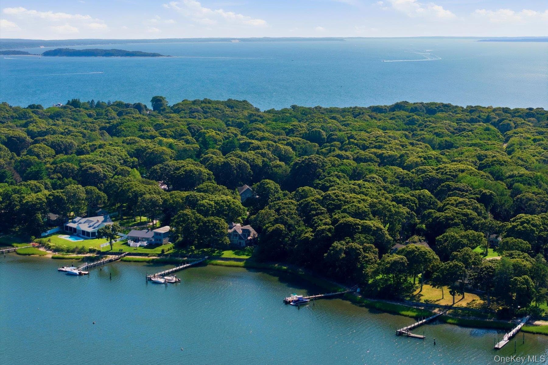 9 Bay Shore Drive thumbnail 12