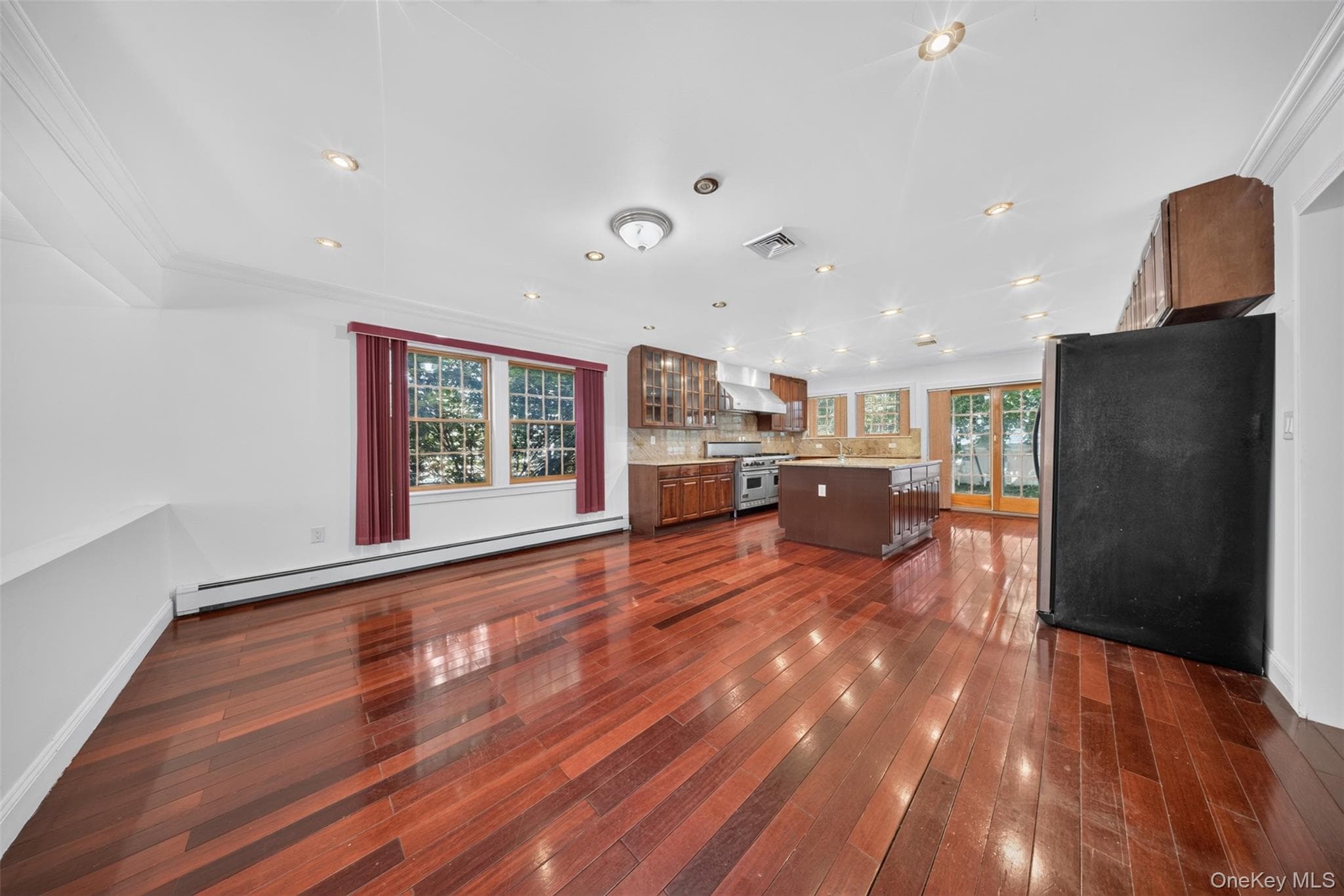 45 Yennicock Avenue thumbnail 10