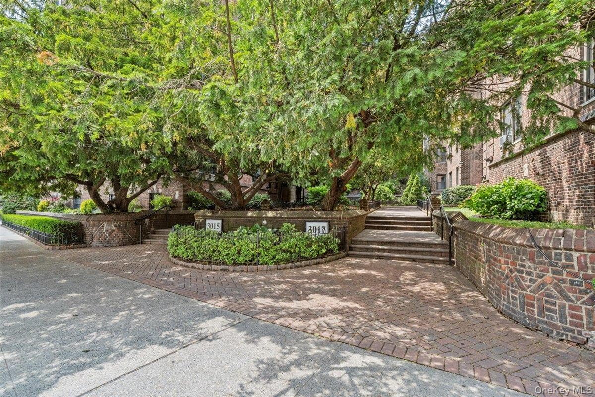 3017 Riverdale Avenue Unit: 5J thumbnail 14