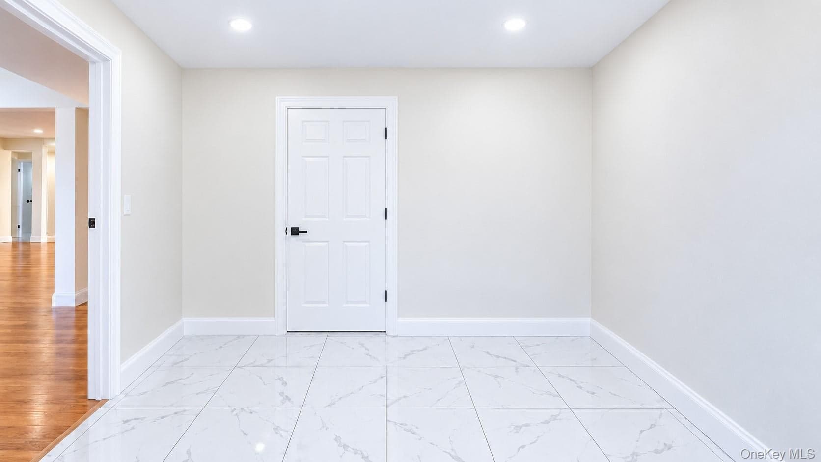 15 Coachman Lane thumbnail 10