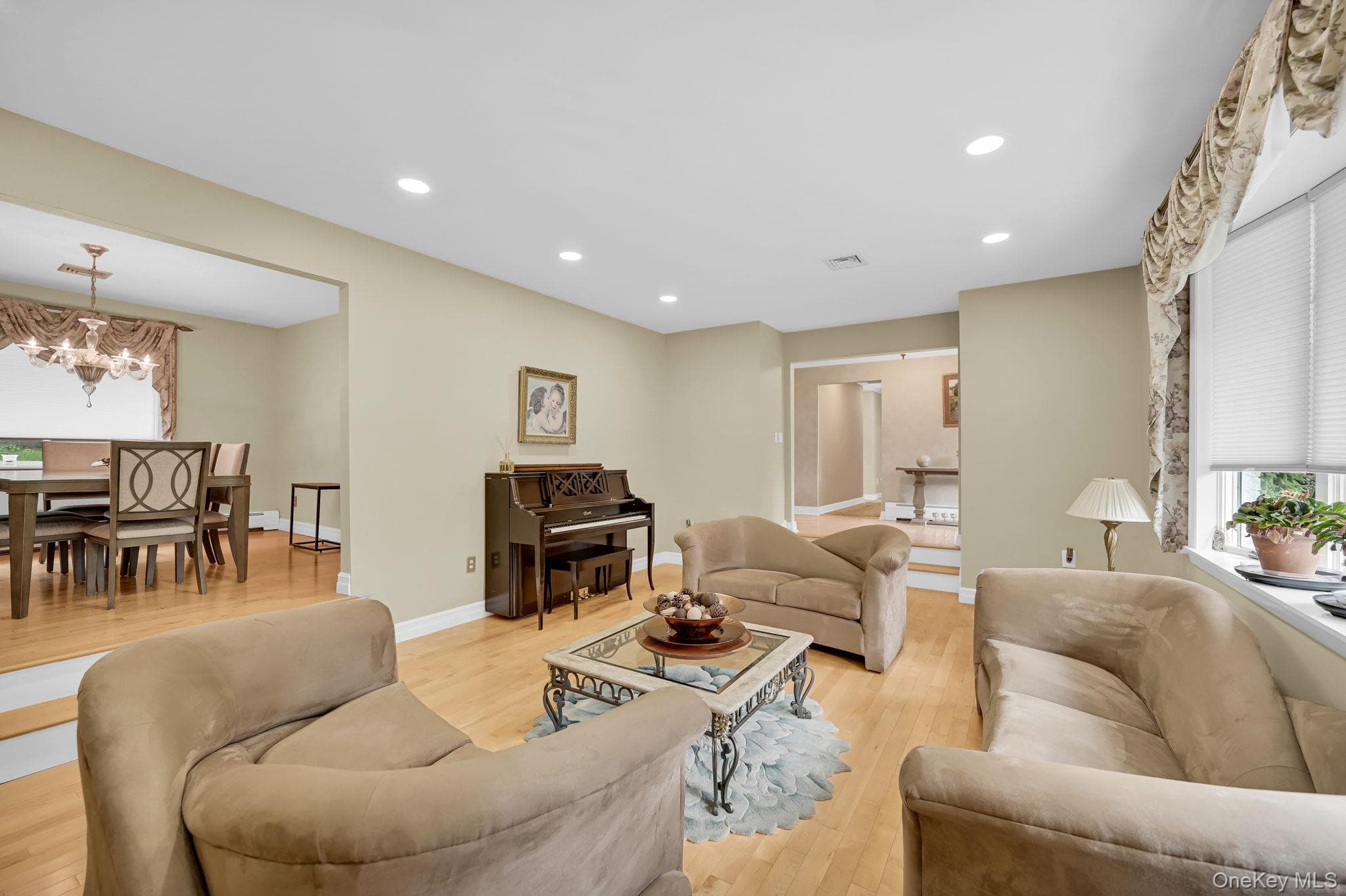15 Ramapo Lane thumbnail 9
