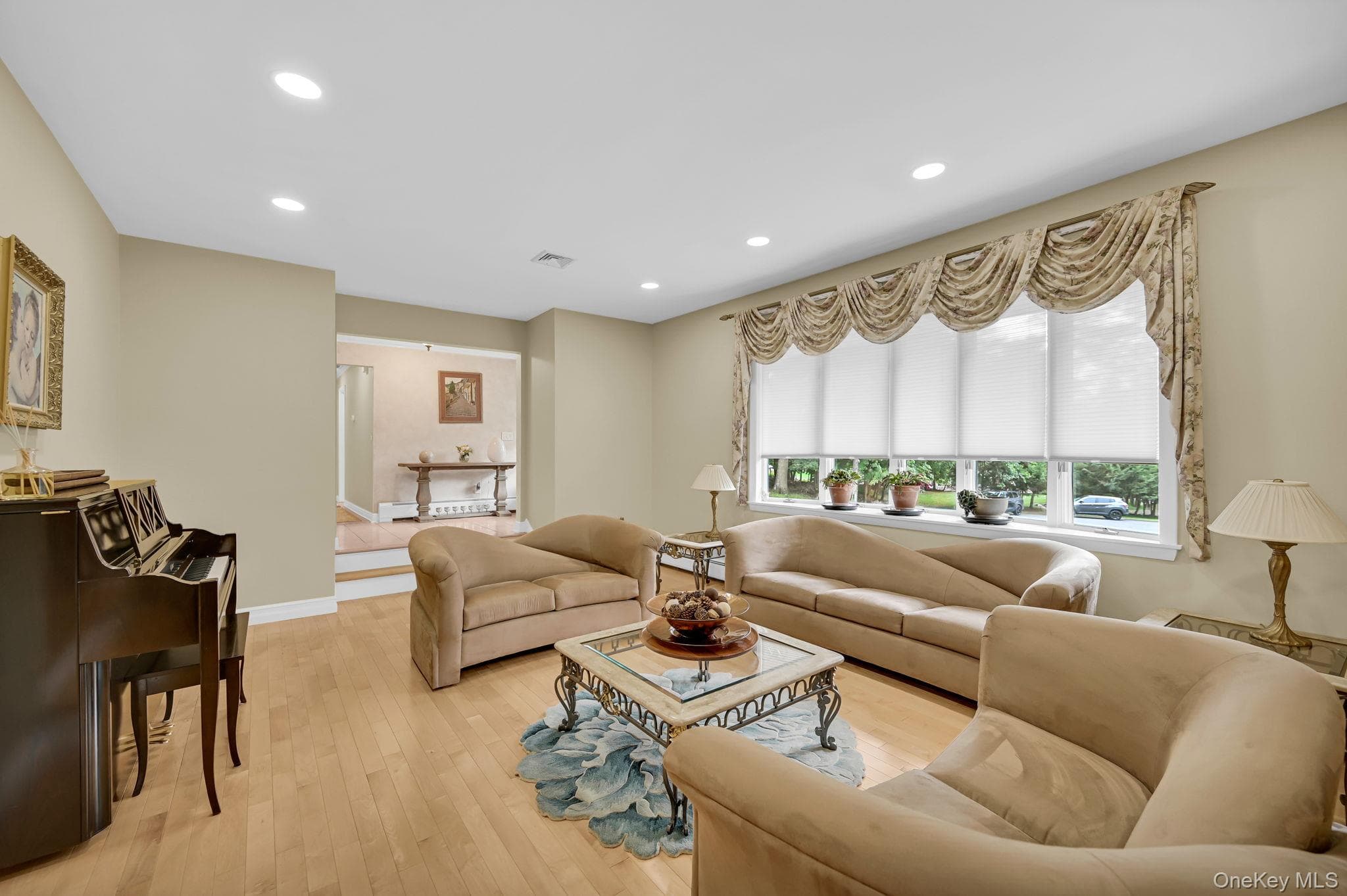 15 Ramapo Lane thumbnail 8