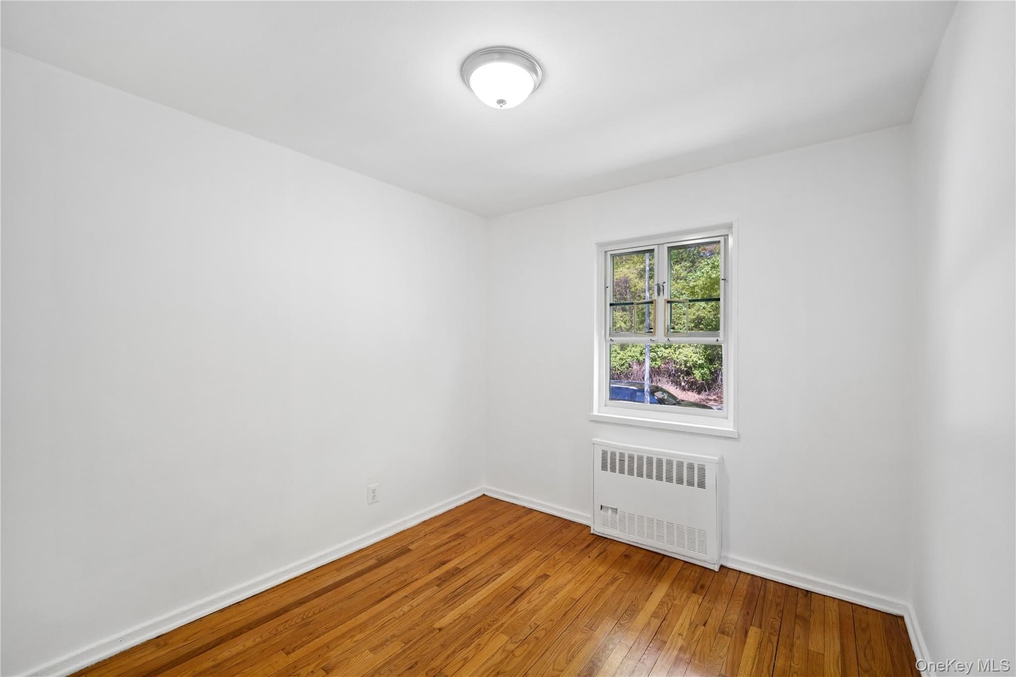 228-14 Stronghurst Avenue Unit: Upper thumbnail 11