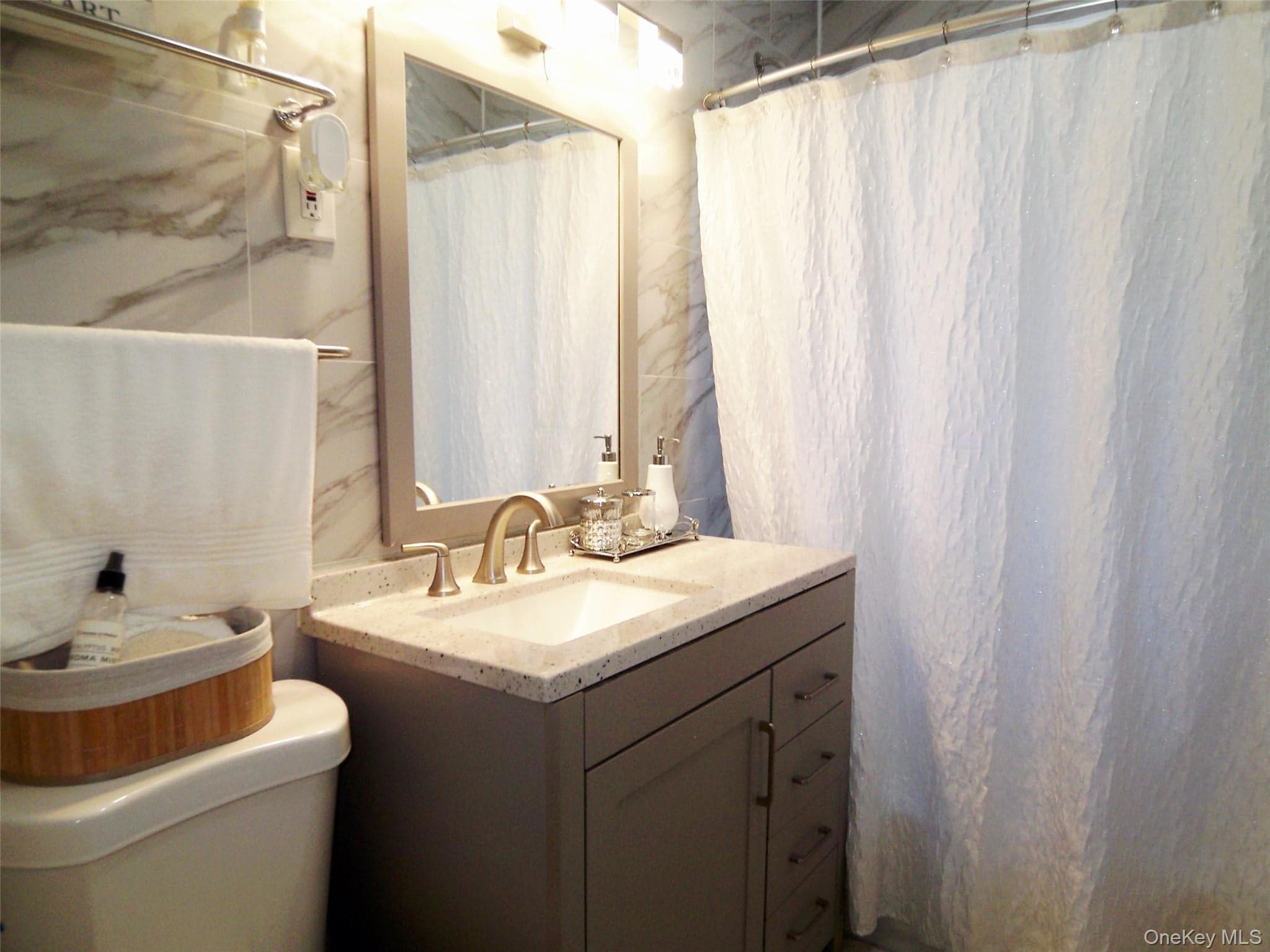 4382 Byron Avenue thumbnail 30