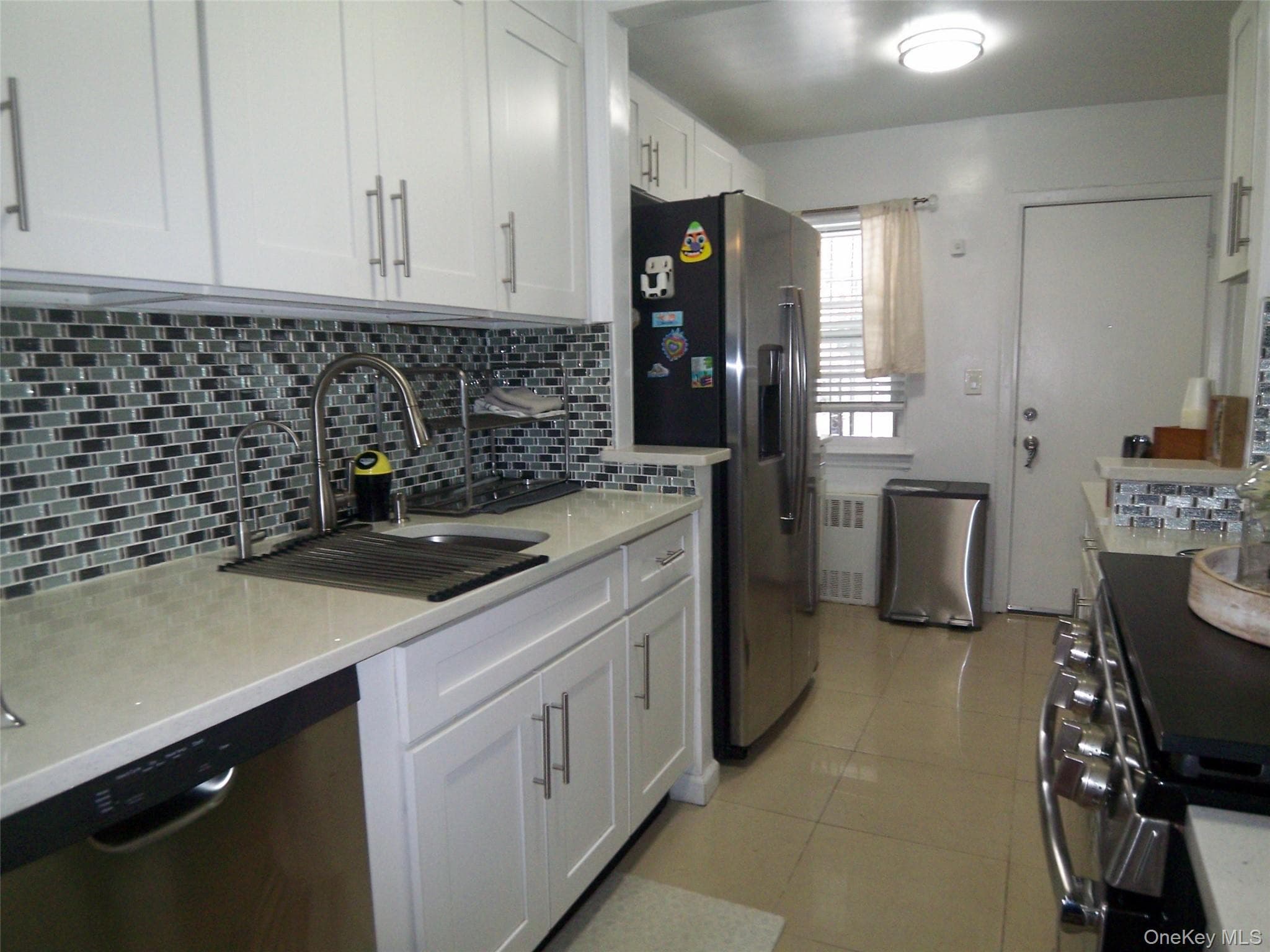 4382 Byron Avenue thumbnail 8