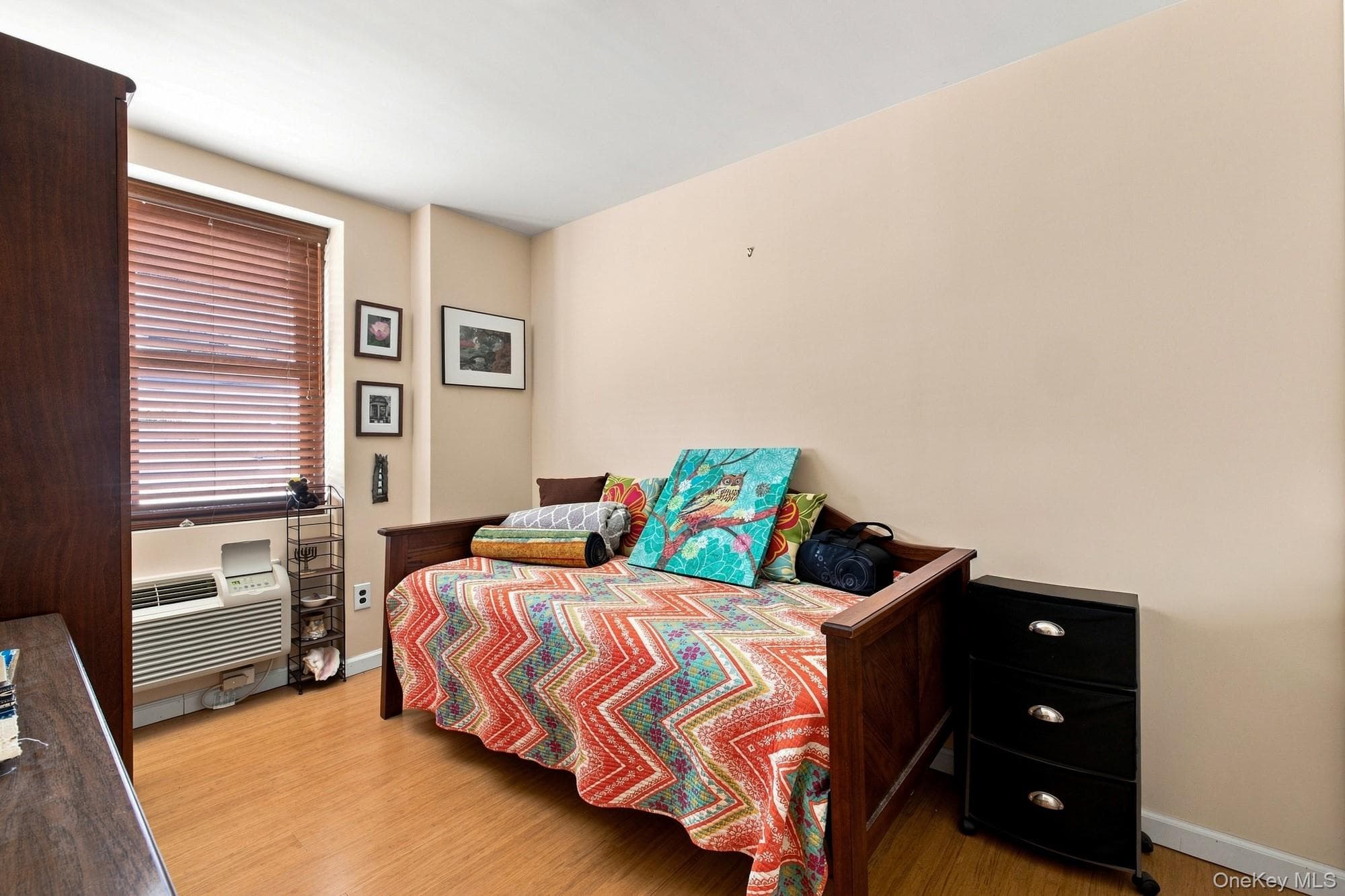 185 W Park Avenue Unit: 316 thumbnail 14