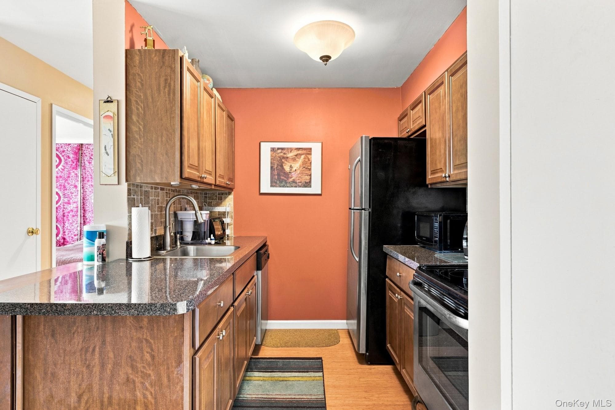 185 W Park Avenue Unit: 316 thumbnail 9