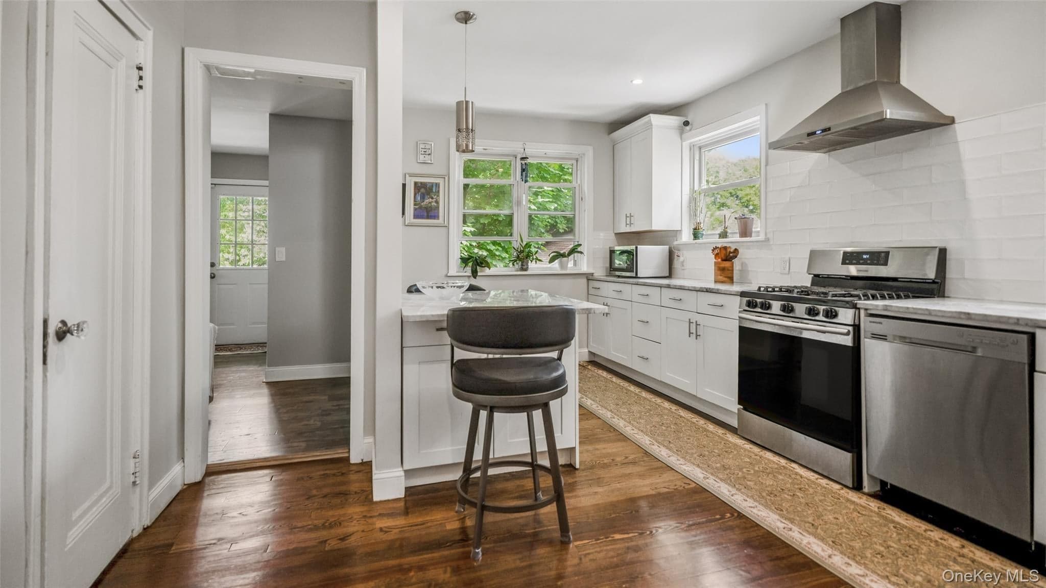 156 Forster Avenue thumbnail 13