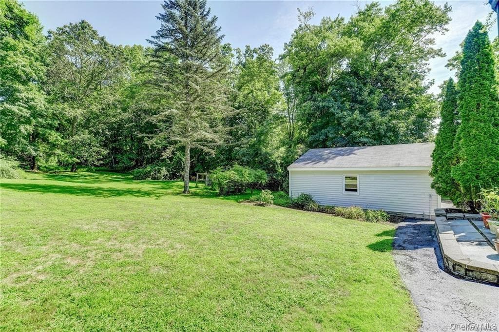 55 Montebello Road thumbnail 32