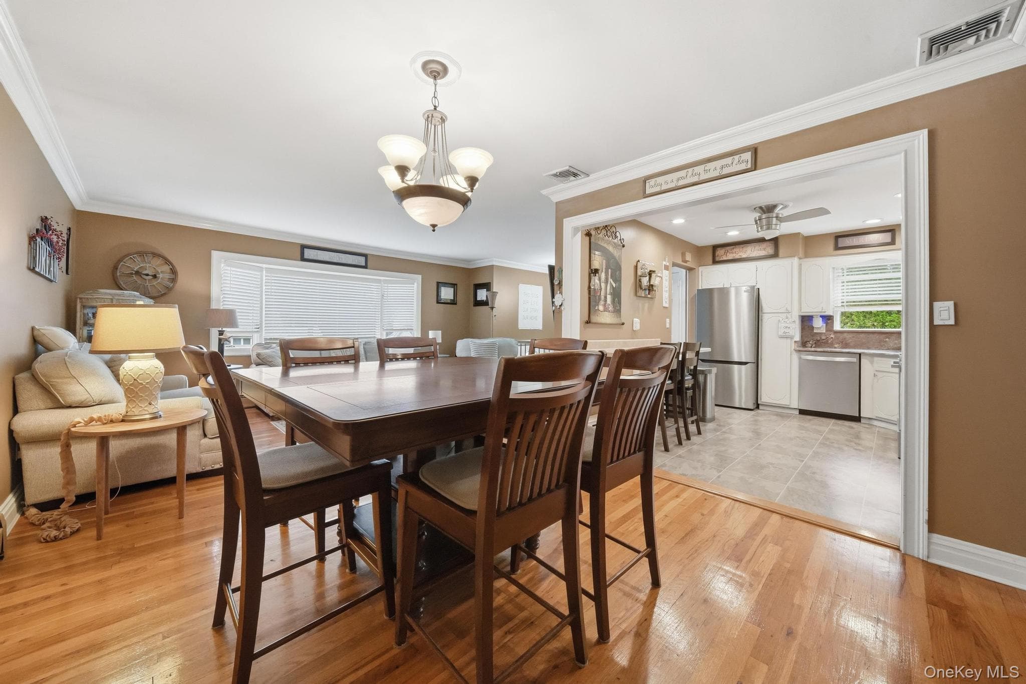 1523 Dewey Avenue thumbnail 19