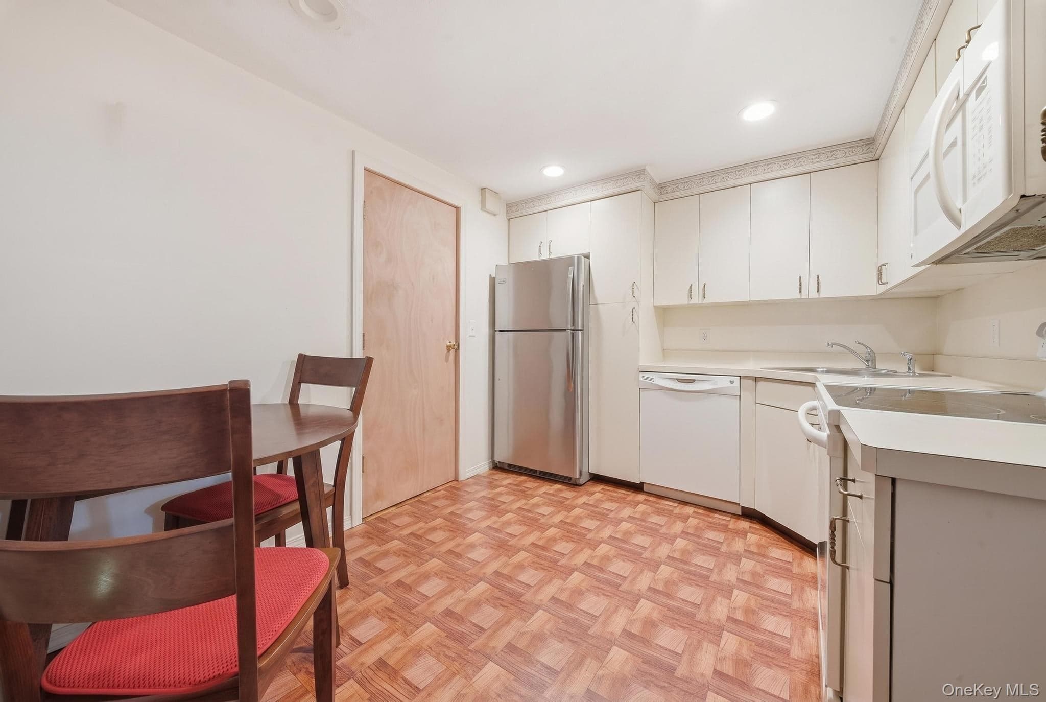 1523 Dewey Avenue thumbnail 30