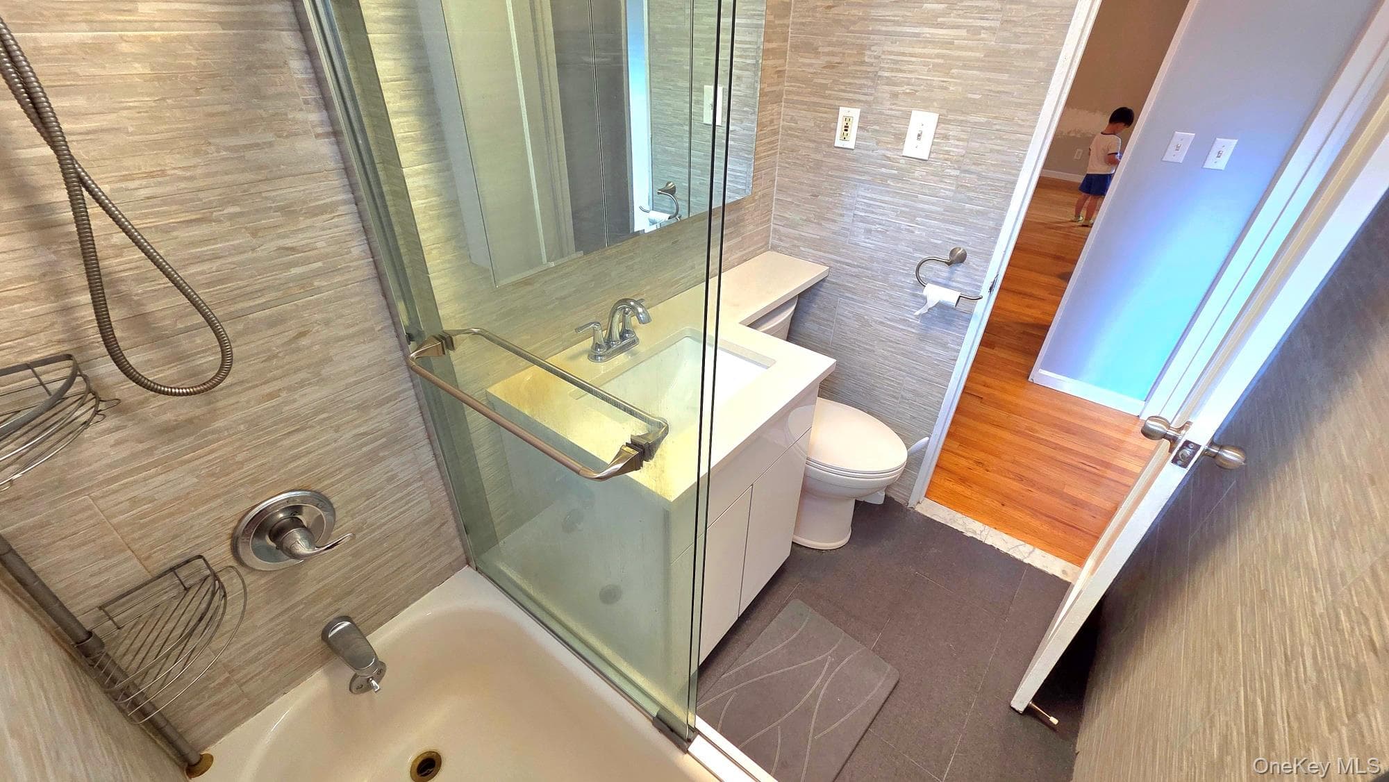 163-70 17th Avenue Unit: Upper Level thumbnail 26