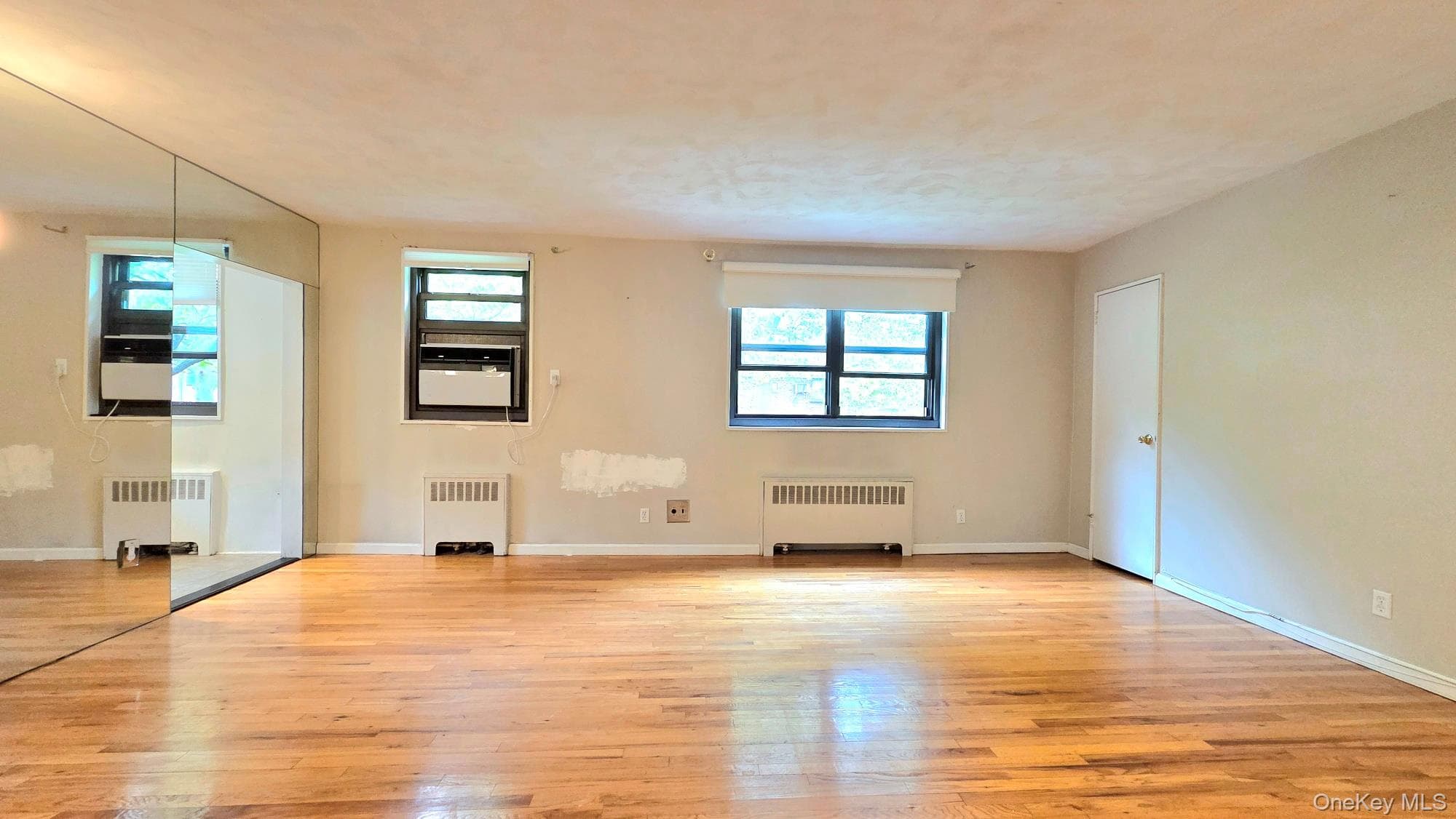 163-70 17th Avenue Unit: Upper Level thumbnail 13