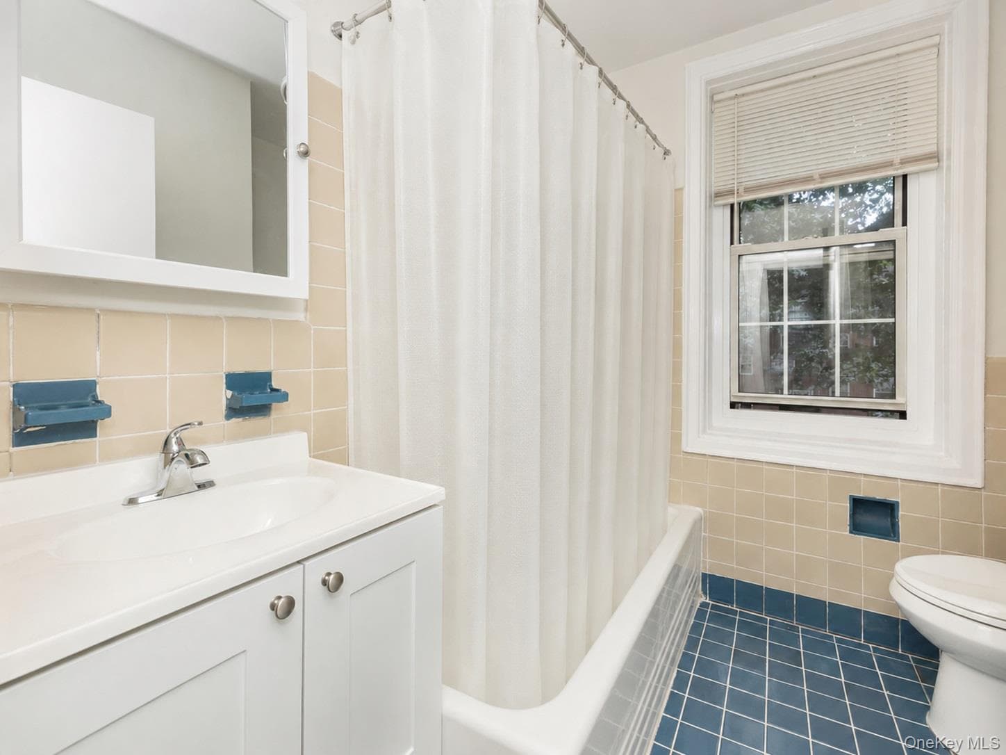1344 Midland Avenue Unit: 3E thumbnail 18