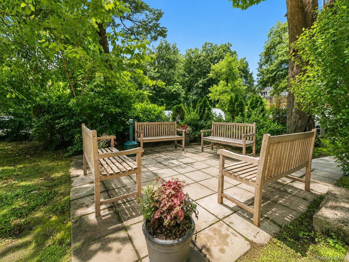 1344 Midland Avenue Unit: 3E thumbnail 33