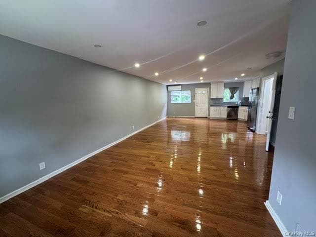 409 S 3rd Avenue thumbnail 2